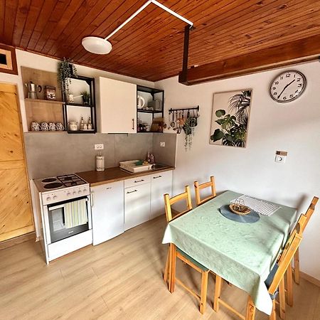 Hurja Apartments Kobarid Eksteriør bilde