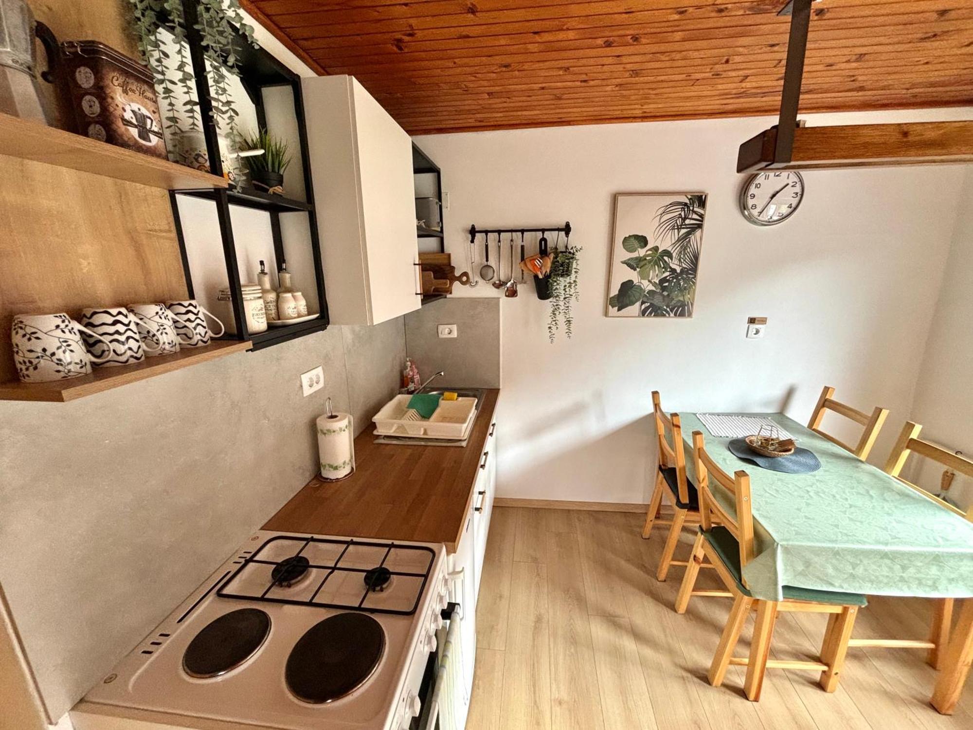 Hurja Apartments Kobarid Eksteriør bilde
